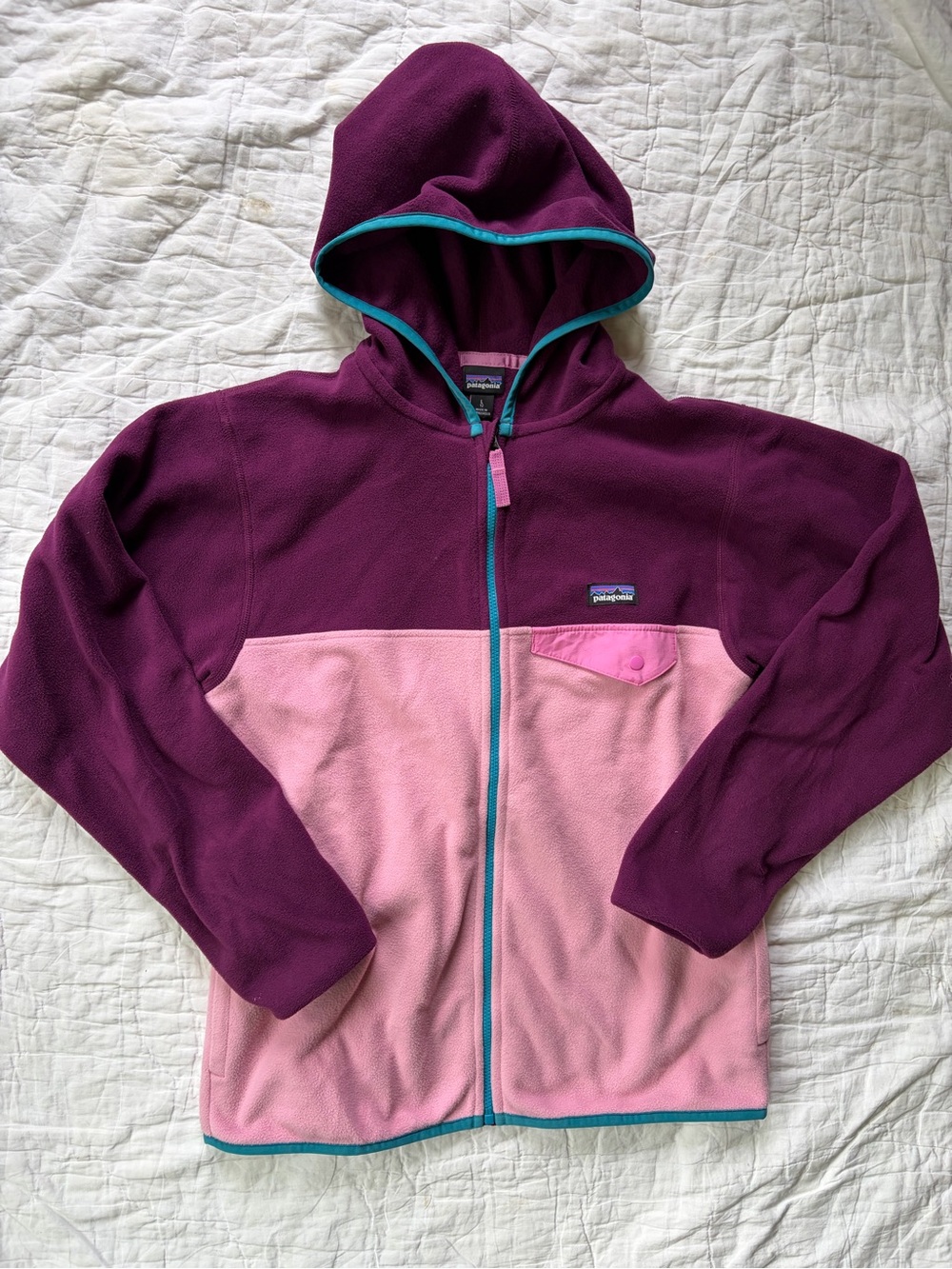 Patagonia Kids Two-Tone Purple & Light Pink Hooded Fleece Jacket